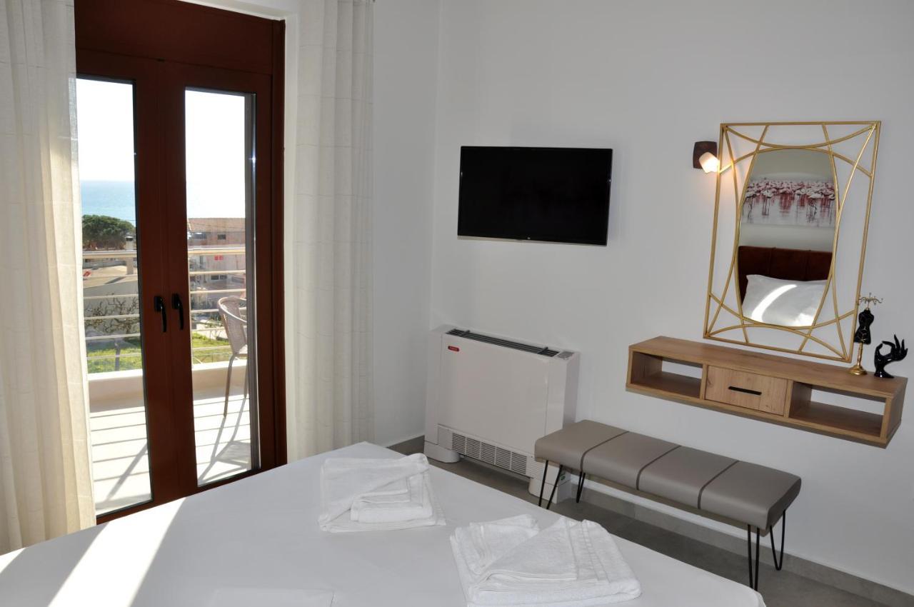Alkioni'S Nest Apartments Arkoudi Esterno foto