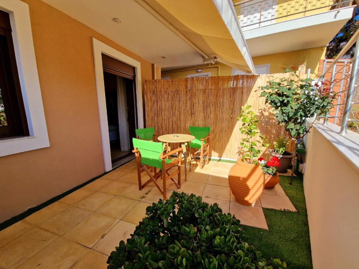 Alkioni'S Nest Apartments Arkoudi Esterno foto